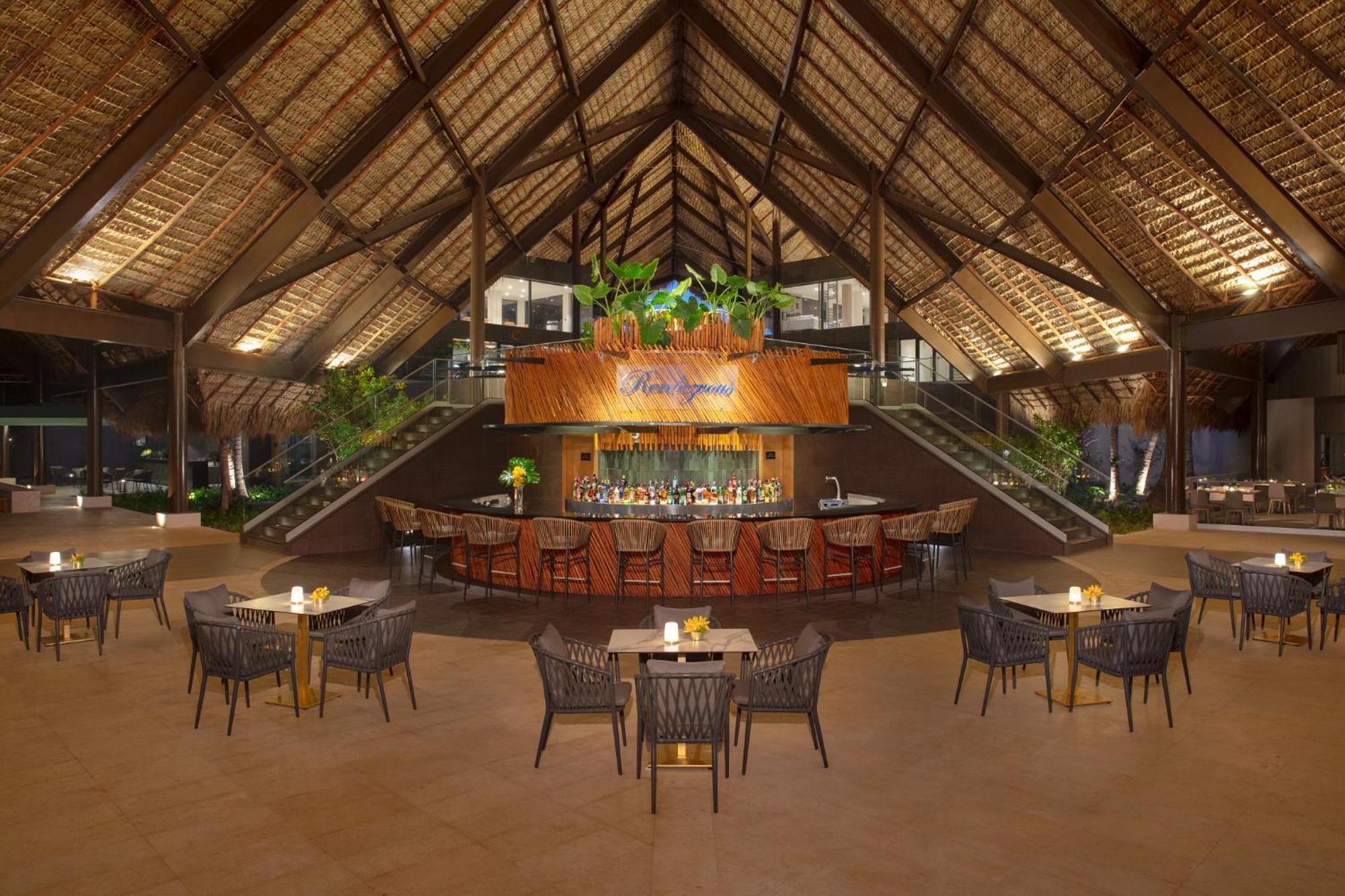 Dreams Flora Resort & Spa ปุนตากานา ภายนอก รูปภาพ